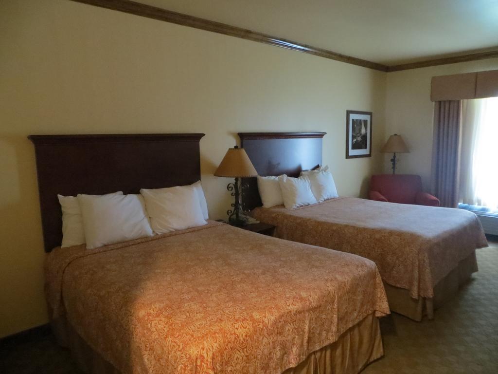 Hotel Texas Hallettsville Room photo