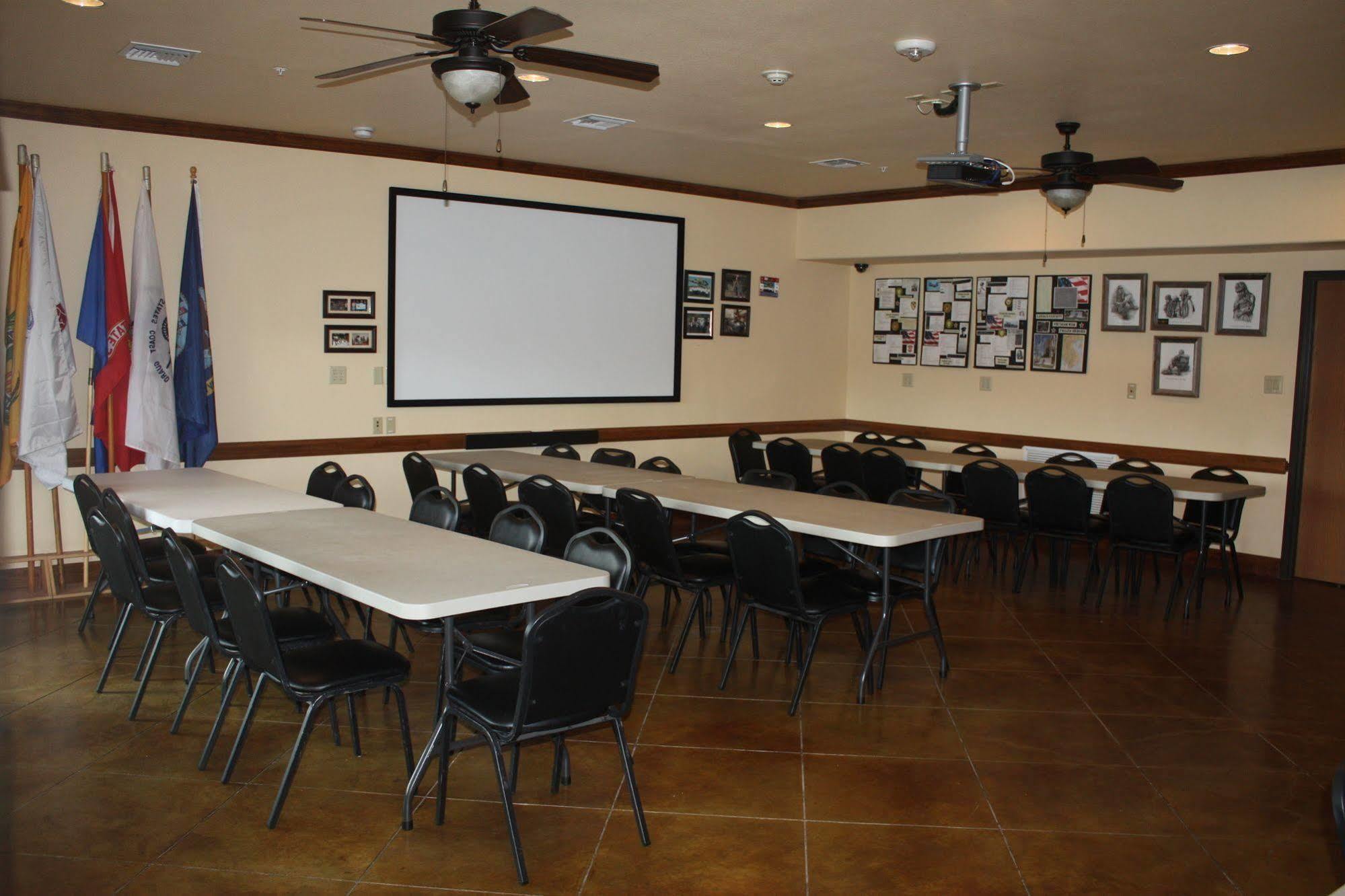 Hotel Texas Hallettsville Exterior photo